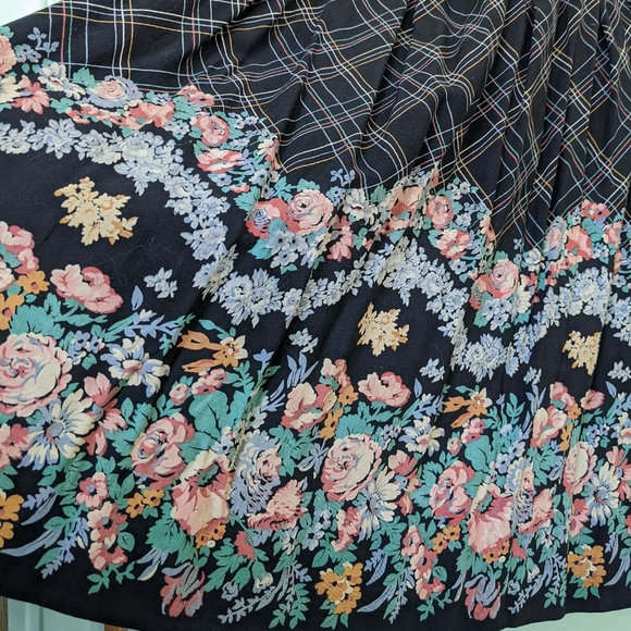 Vintage Handmade Midi Skirt - Picture 6 of 6